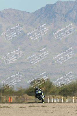 media/Oct-30-2025-Racers Edge (Thu) [[dabbdaf680]]/2-A Group/Session 2 (Turn 16)/